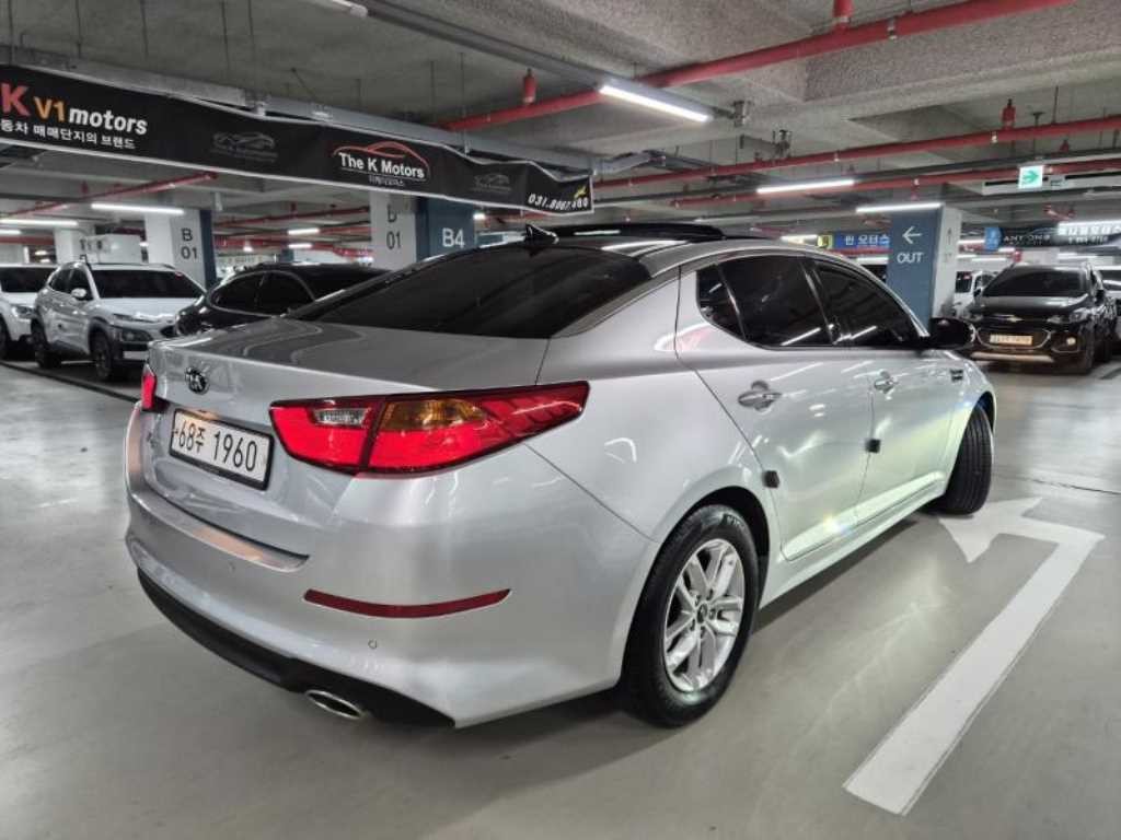 기아 K5 더 뉴 K5 2.0 LPI 럭셔리 이미지 3