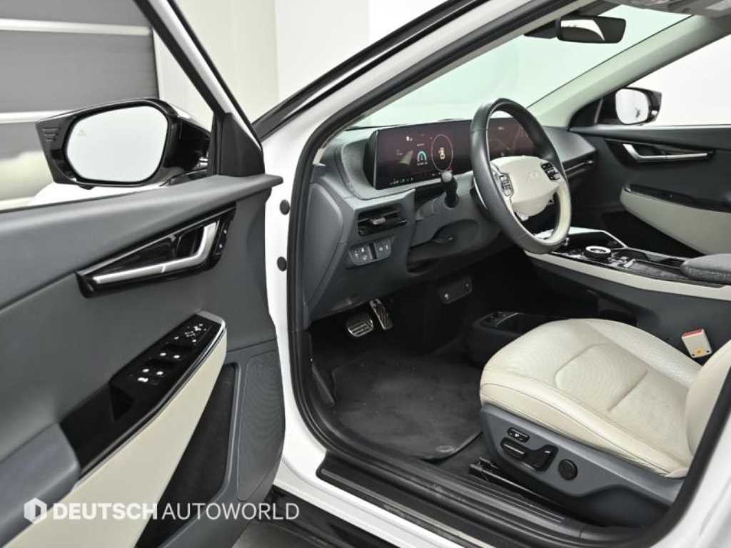 기아 EV6 롱레인지 AWD 어스 이미지 11