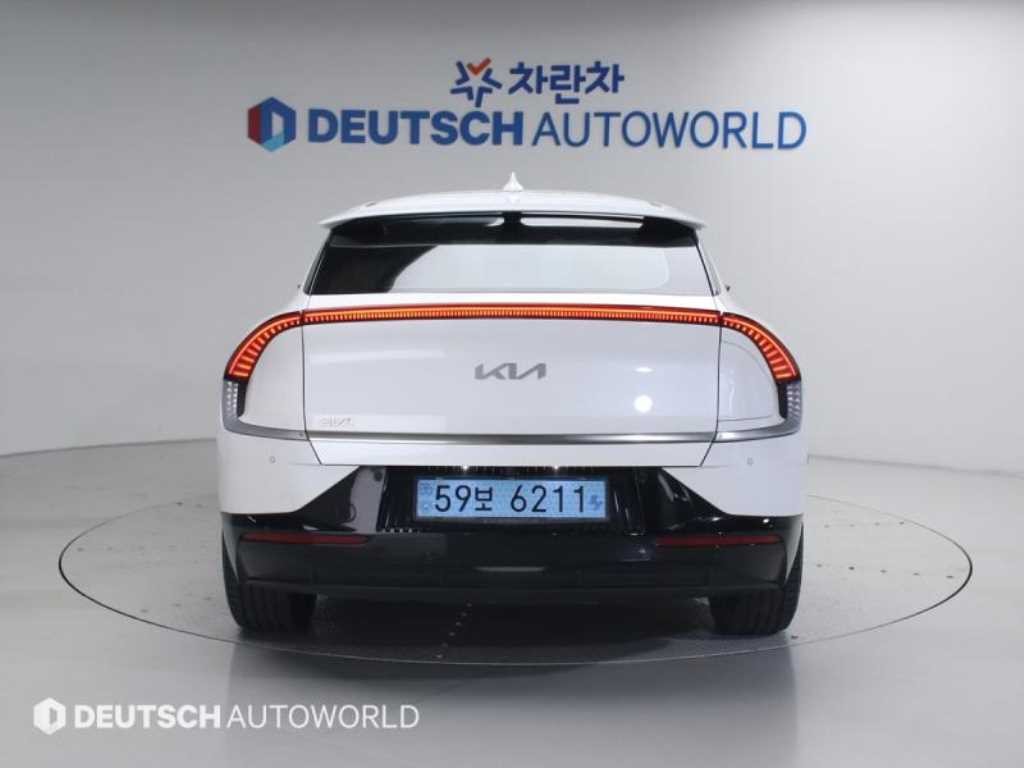기아 EV6 롱레인지 AWD 어스 이미지 4