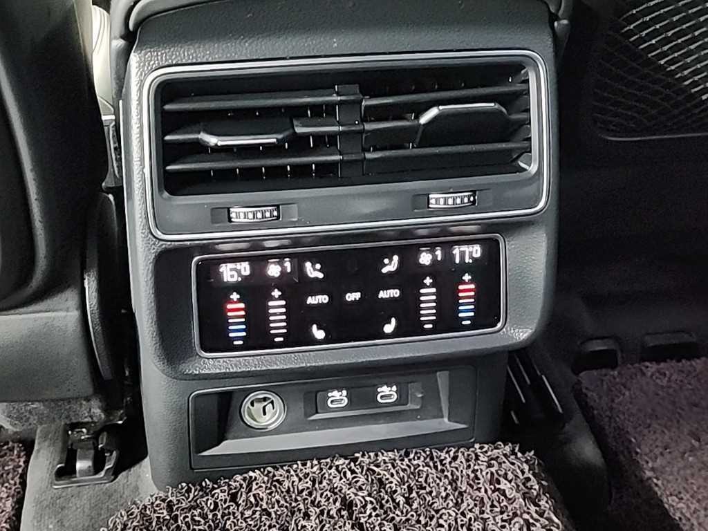 아우디 Q8 50 TDI 콰트로 프리미엄 이미지 13