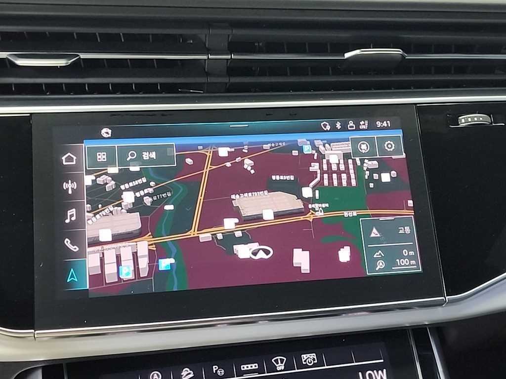 아우디 Q8 50 TDI 콰트로 프리미엄 이미지 15