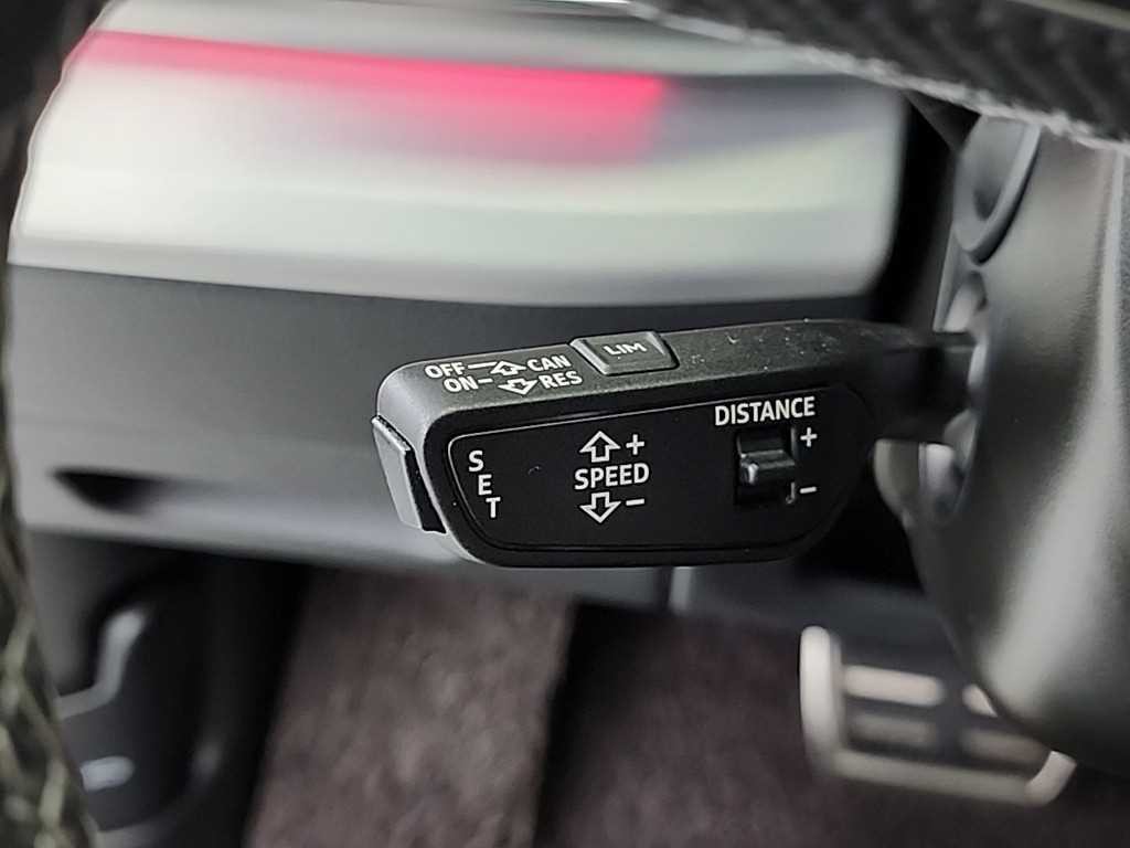 아우디 Q8 50 TDI 콰트로 프리미엄 이미지 18