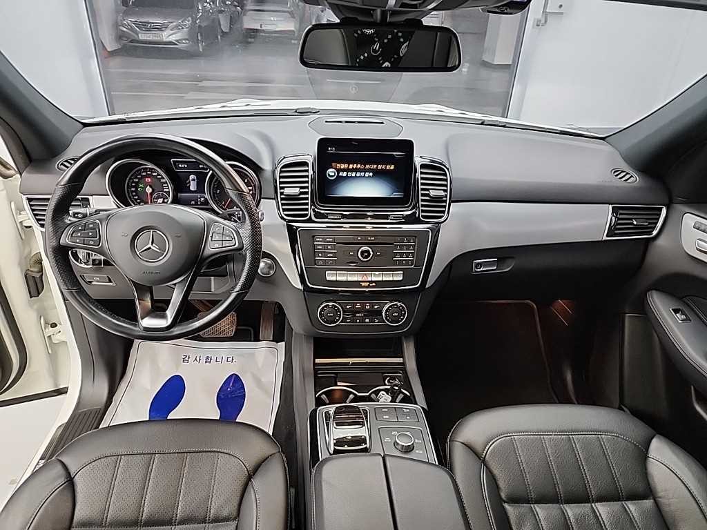 벤츠 GLE 클래스 GLE 클래스 W166 GLE 350 d 4MATIC 이미지 7
