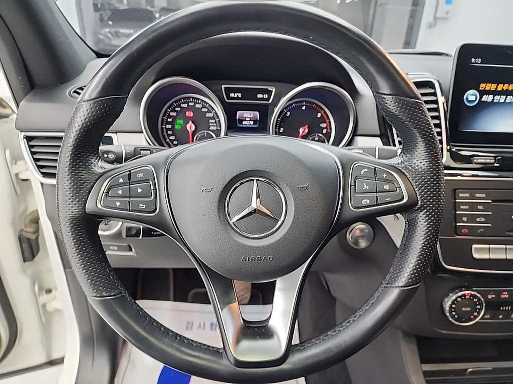 벤츠 GLE 클래스 GLE 클래스 W166 GLE 350 d 4MATIC 이미지 9