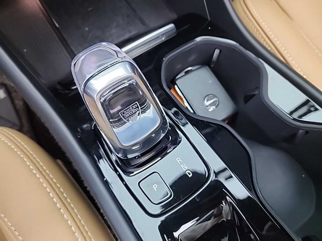볼보 XC40 B4 AWD 인스크립션 이미지 8