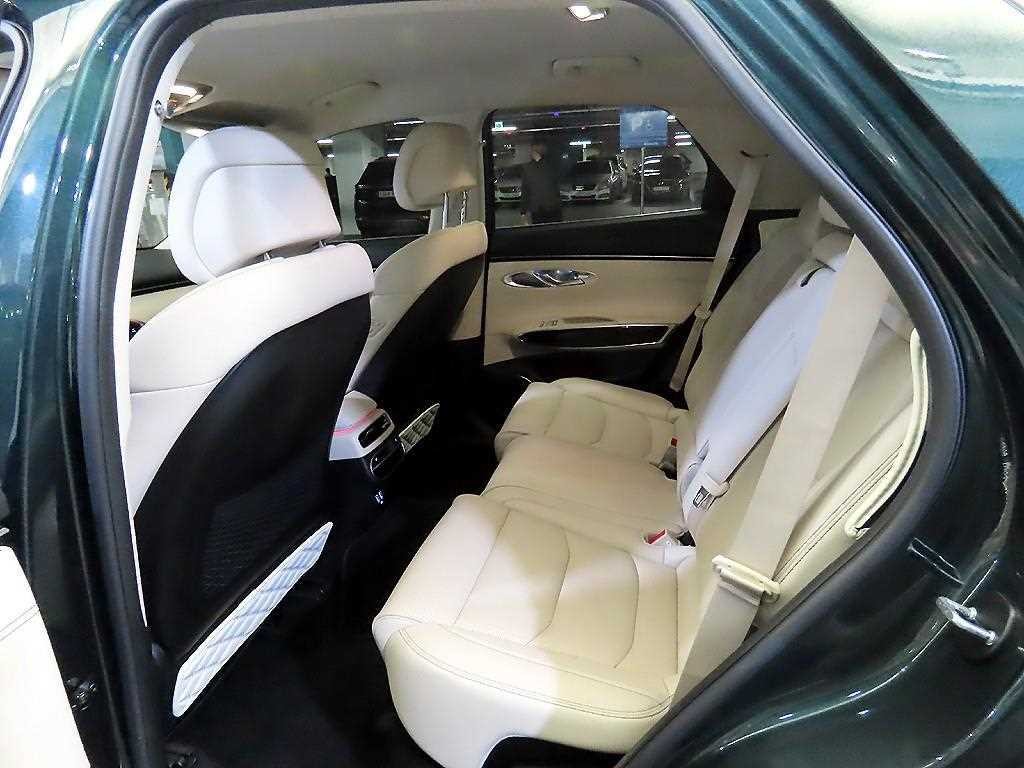 제네시스 GV70 2.5T 가솔린 2WD 이미지 7