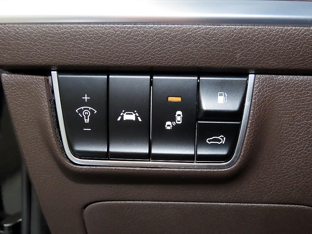 기아 스팅어 가솔린 3.3 터보 2WD GT 이미지 14