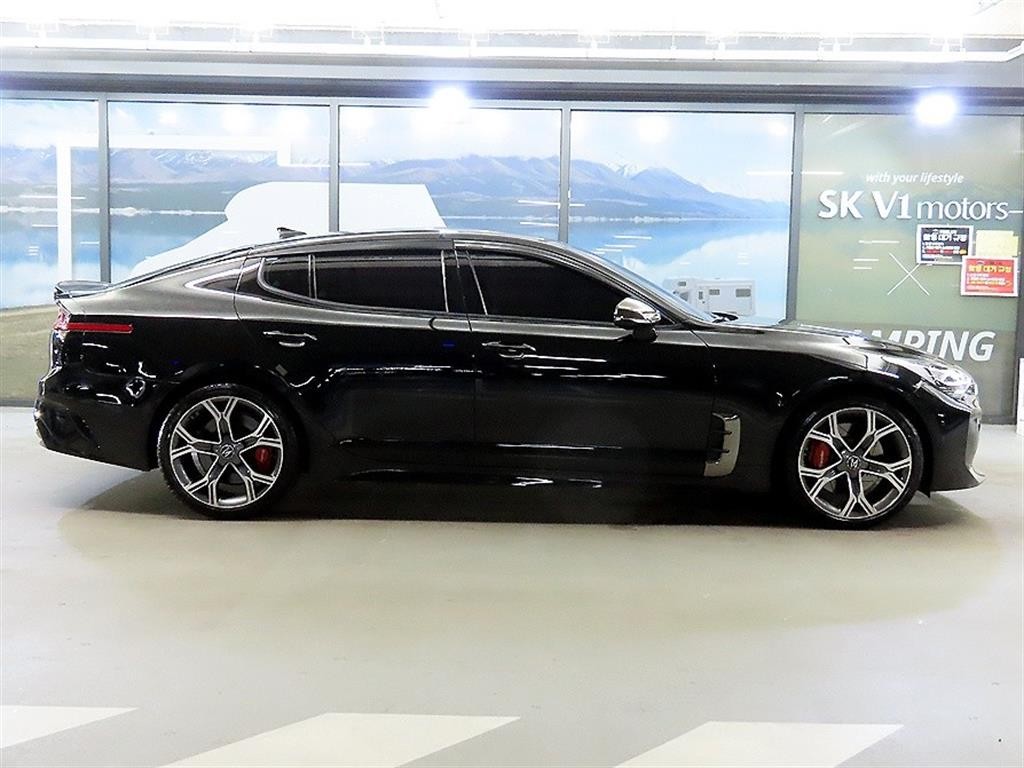 기아 스팅어 가솔린 3.3 터보 2WD GT 이미지 3