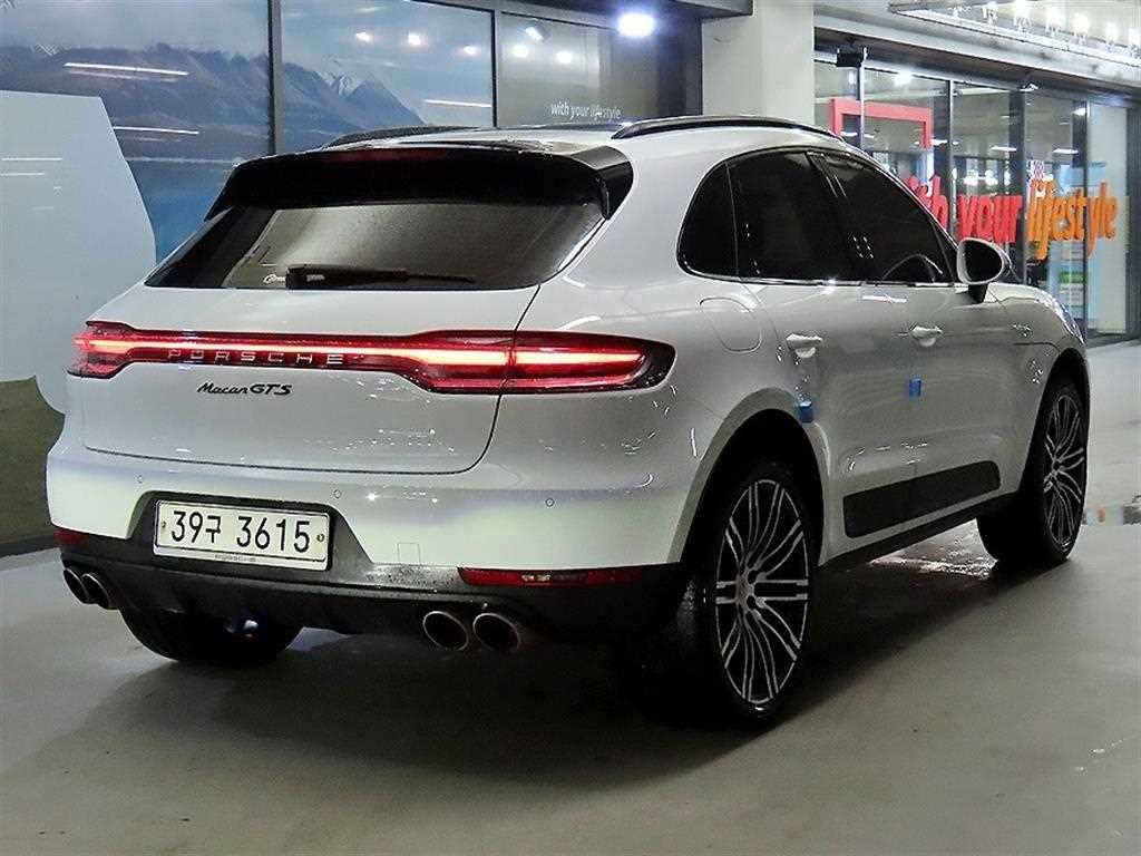 포르쉐 마칸 디젤 3.0 S 이미지 4