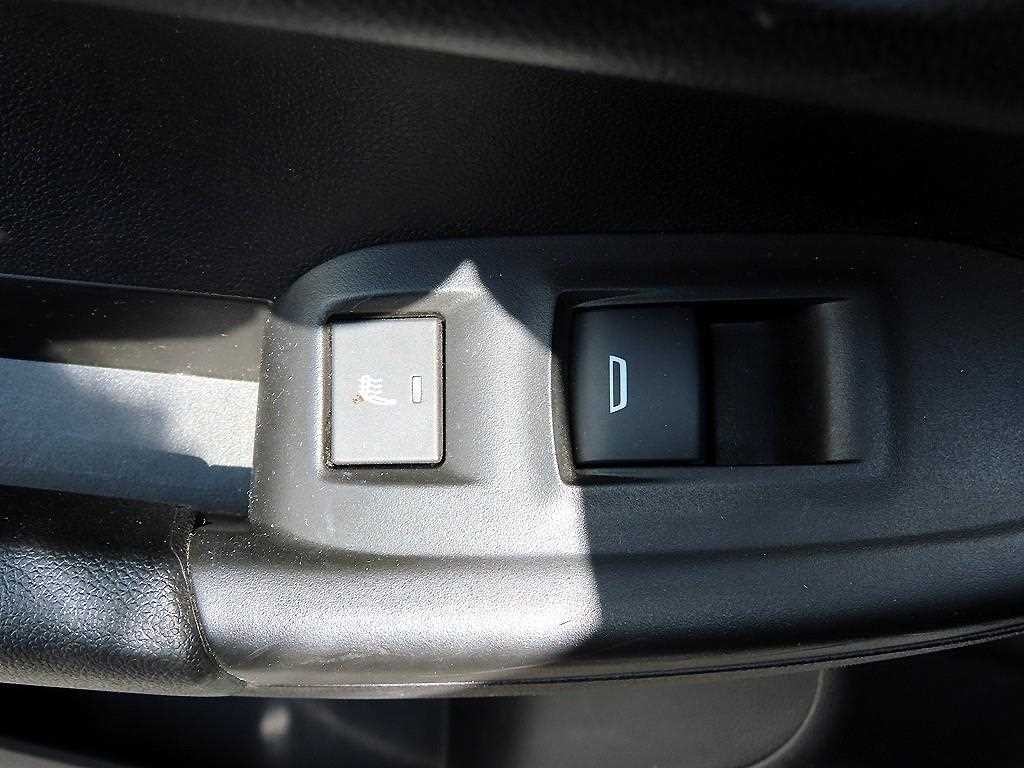 쉐보레 트레일블레이저 2WD 1.3 터보 가솔린 RS 이미지 17