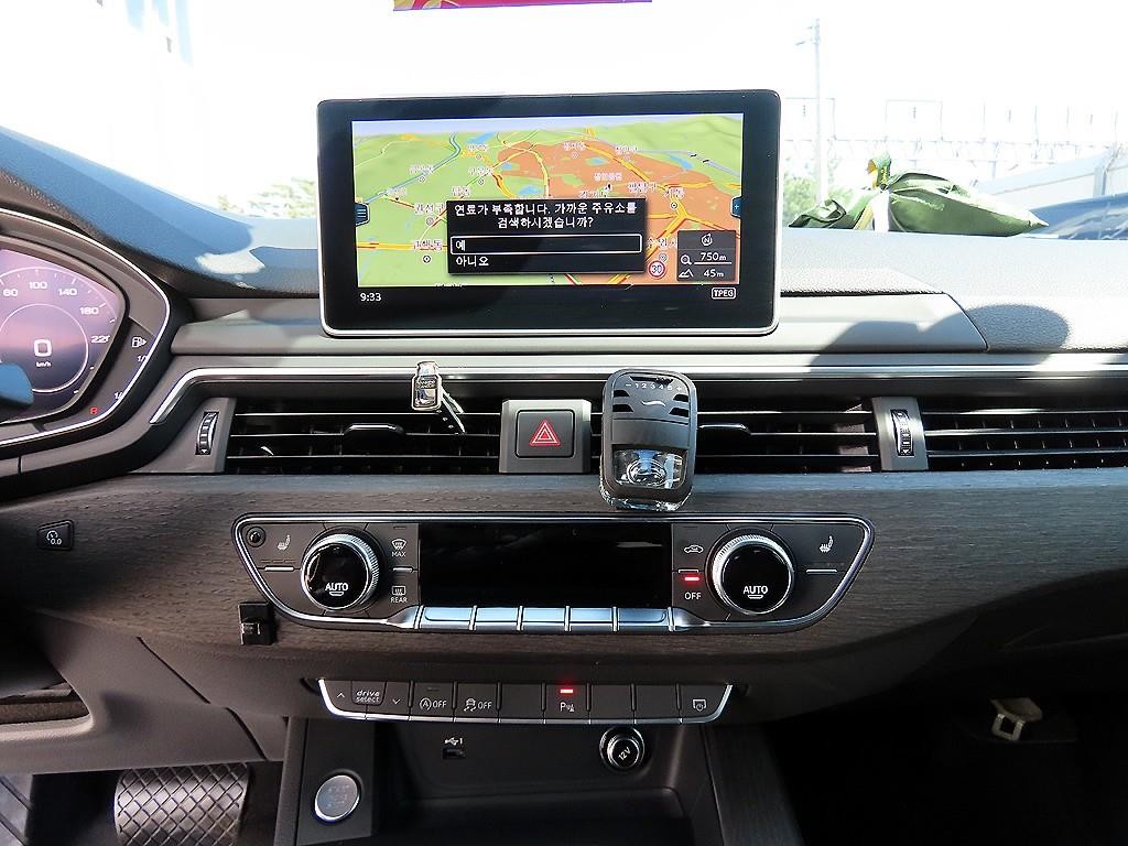 아우디 A4 A4 (B9) 40 TFSI 프리미엄 이미지 13