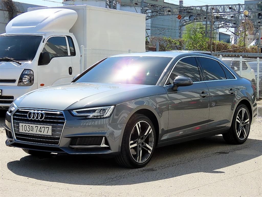 아우디 A4 A4 (B9) 40 TFSI 프리미엄 이미지 2