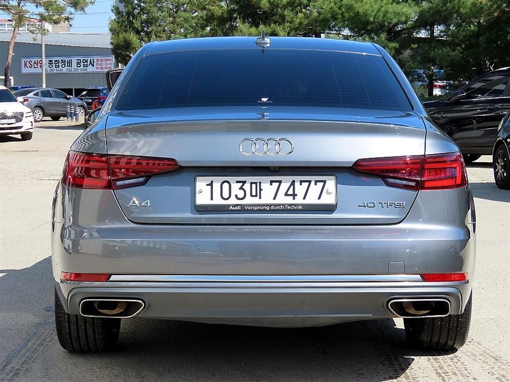 아우디 A4 A4 (B9) 40 TFSI 프리미엄 이미지 4