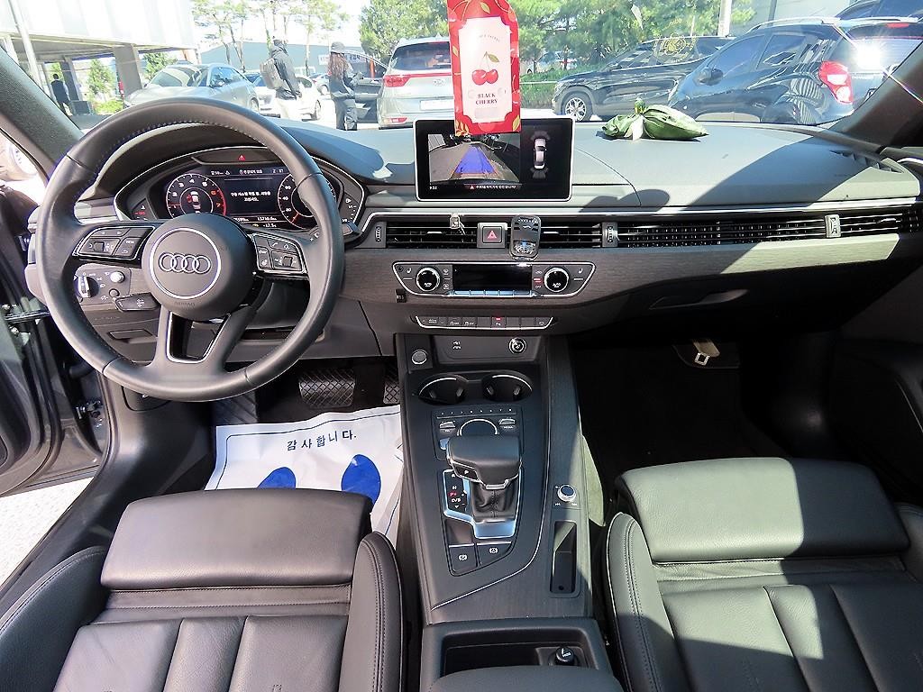 아우디 A4 A4 (B9) 40 TFSI 프리미엄 이미지 7