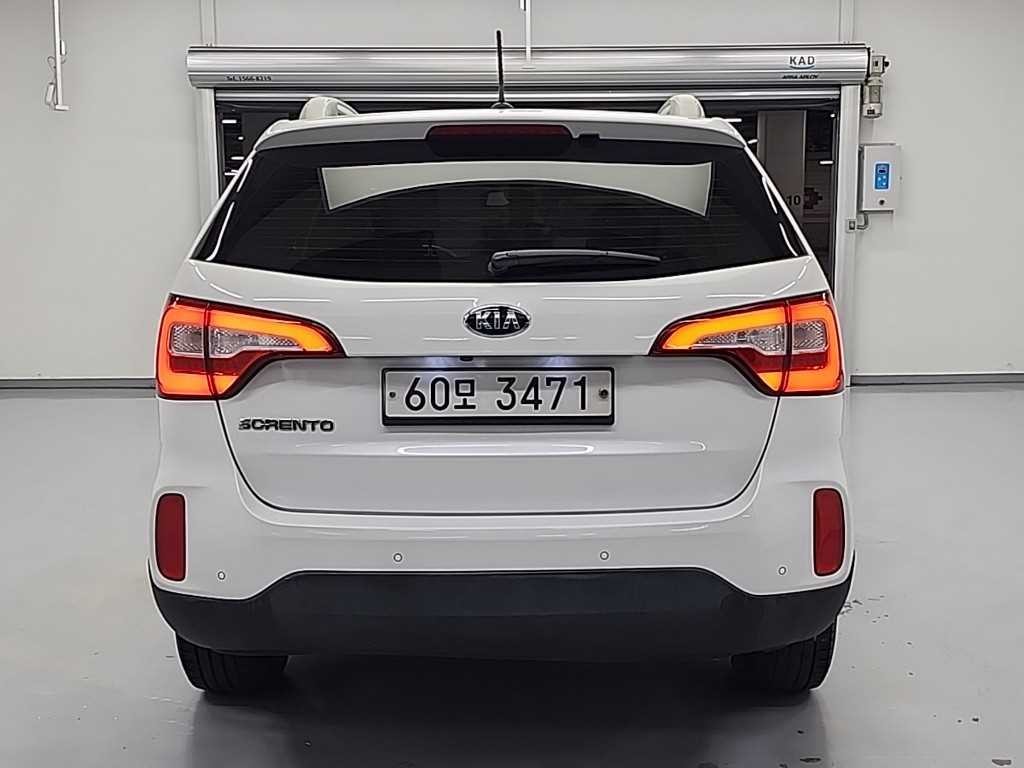 기아 쏘렌토 뉴 쏘렌토 R 2WD 2.0 프레스티지 이미지 3