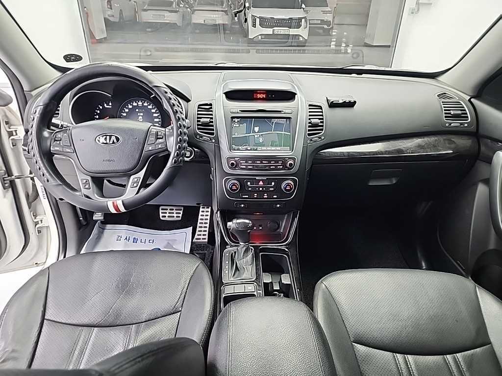 기아 쏘렌토 뉴 쏘렌토 R 2WD 2.0 프레스티지 이미지 7