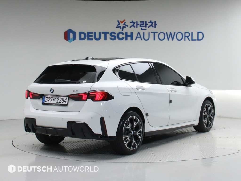 BMW 1시리즈 1시리즈 (F52) 120 M 스포츠 이미지 2