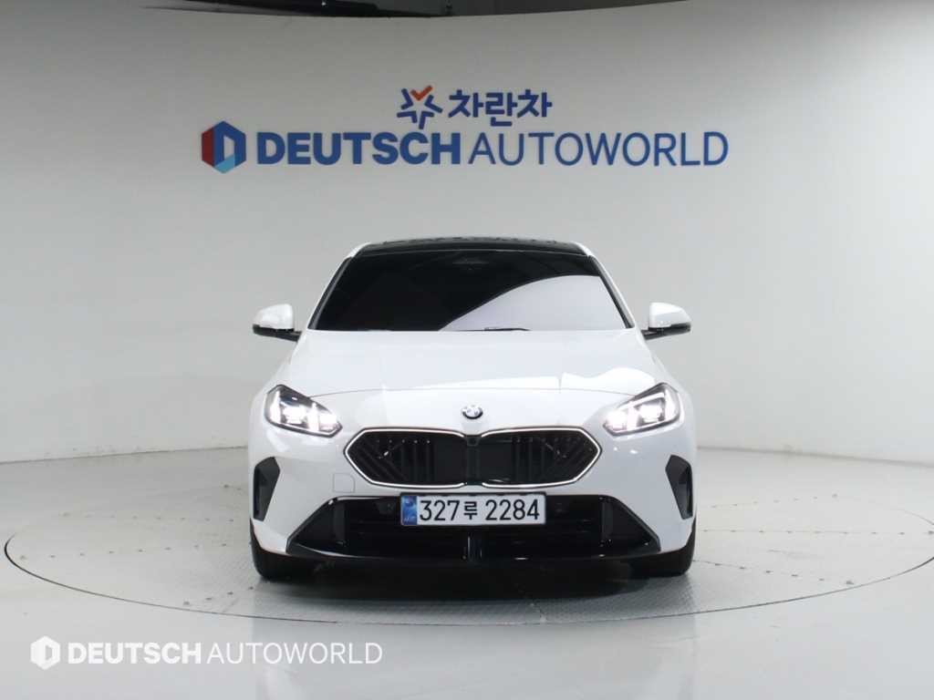 BMW 1시리즈 1시리즈 (F52) 120 M 스포츠 이미지 3