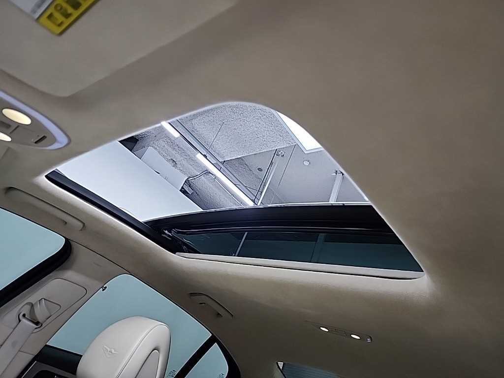 제네시스 G70 3.3T 스포츠 슈프림 이미지 15