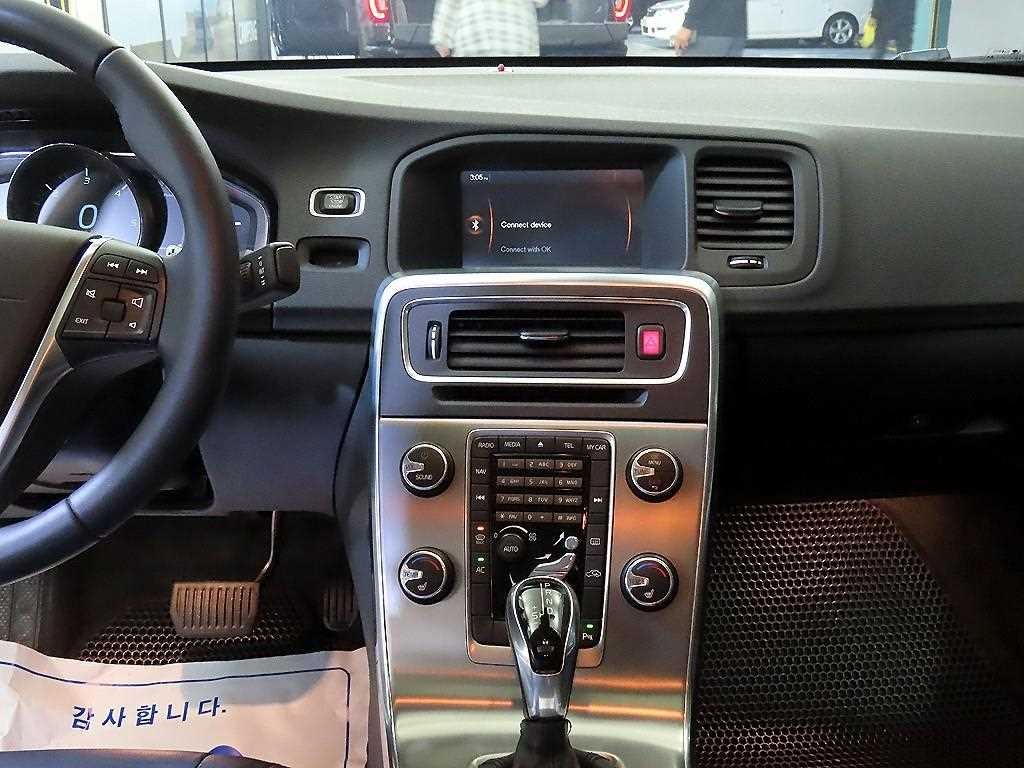볼보 S60 뉴S60 D2 이미지 11