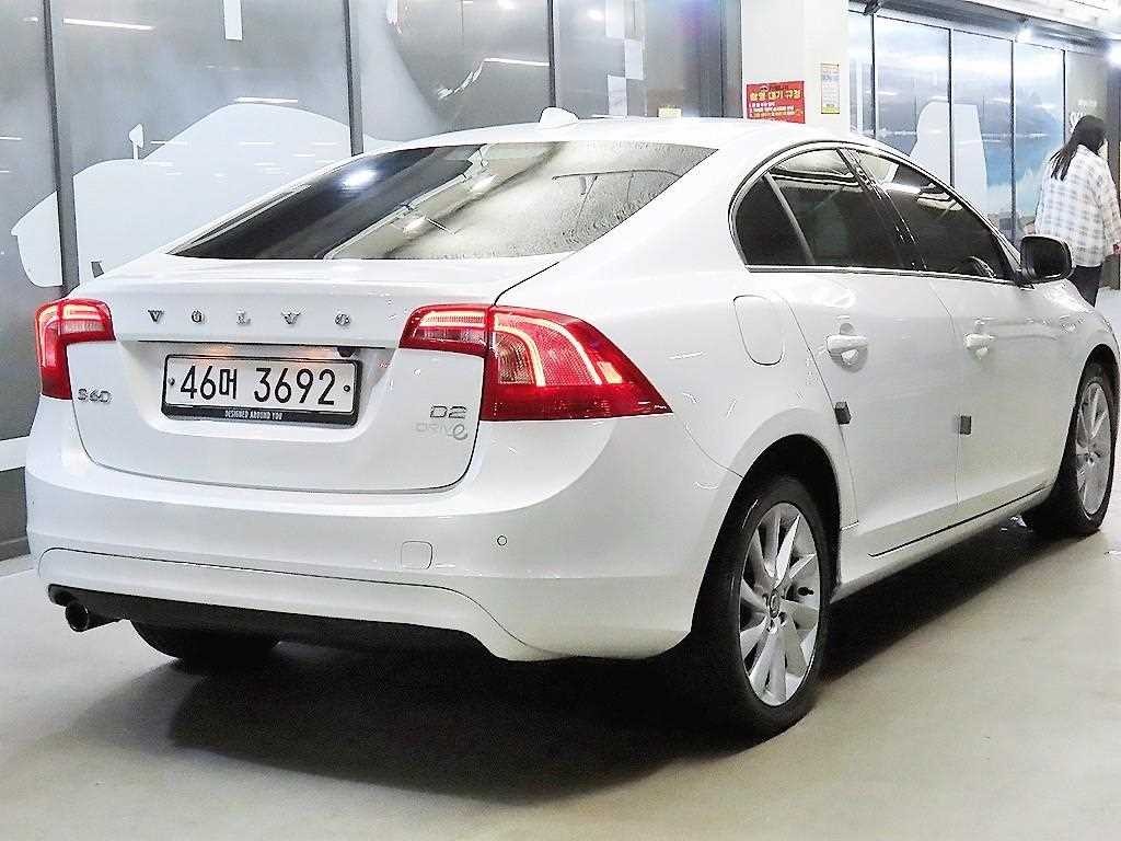 볼보 S60 뉴S60 D2 이미지 4