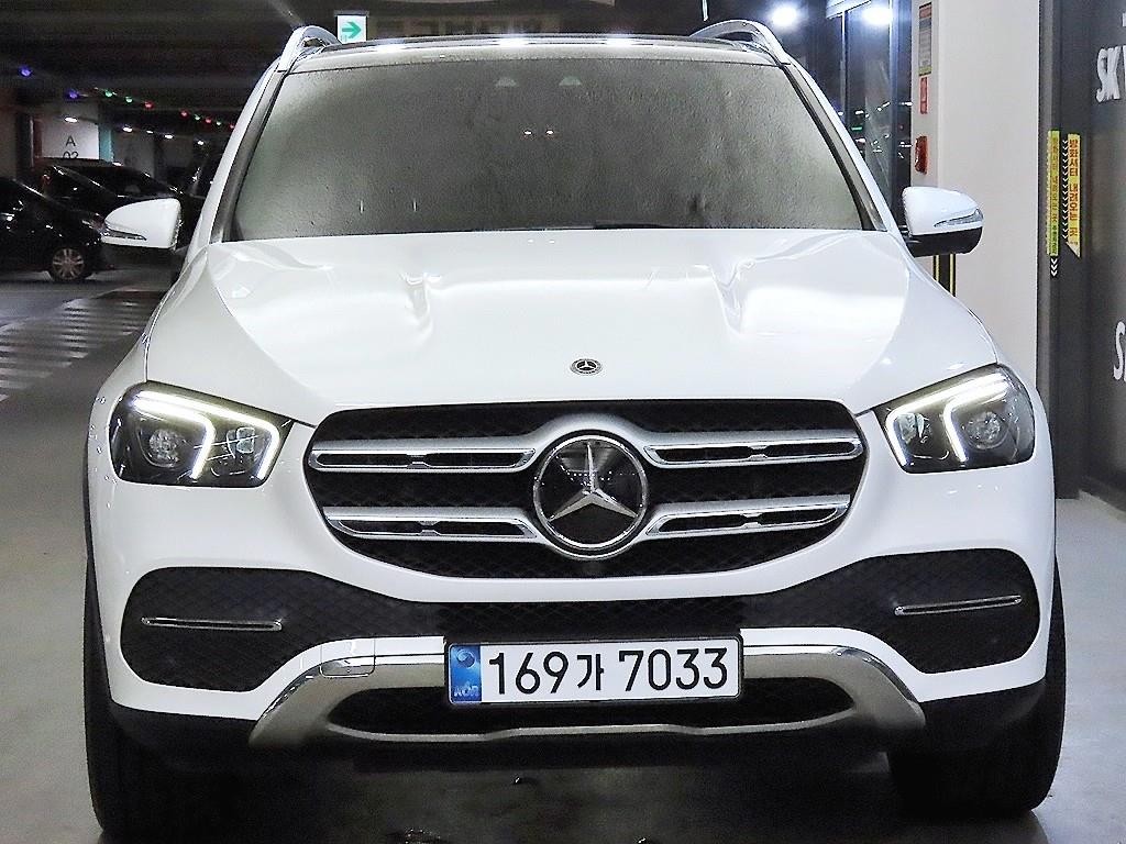 벤츠 GLE 클래스 GLE 클래스 W167 GLE 300d 4MATIC 이미지 2