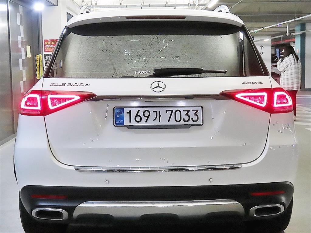 벤츠 GLE 클래스 GLE 클래스 W167 GLE 300d 4MATIC 이미지 5