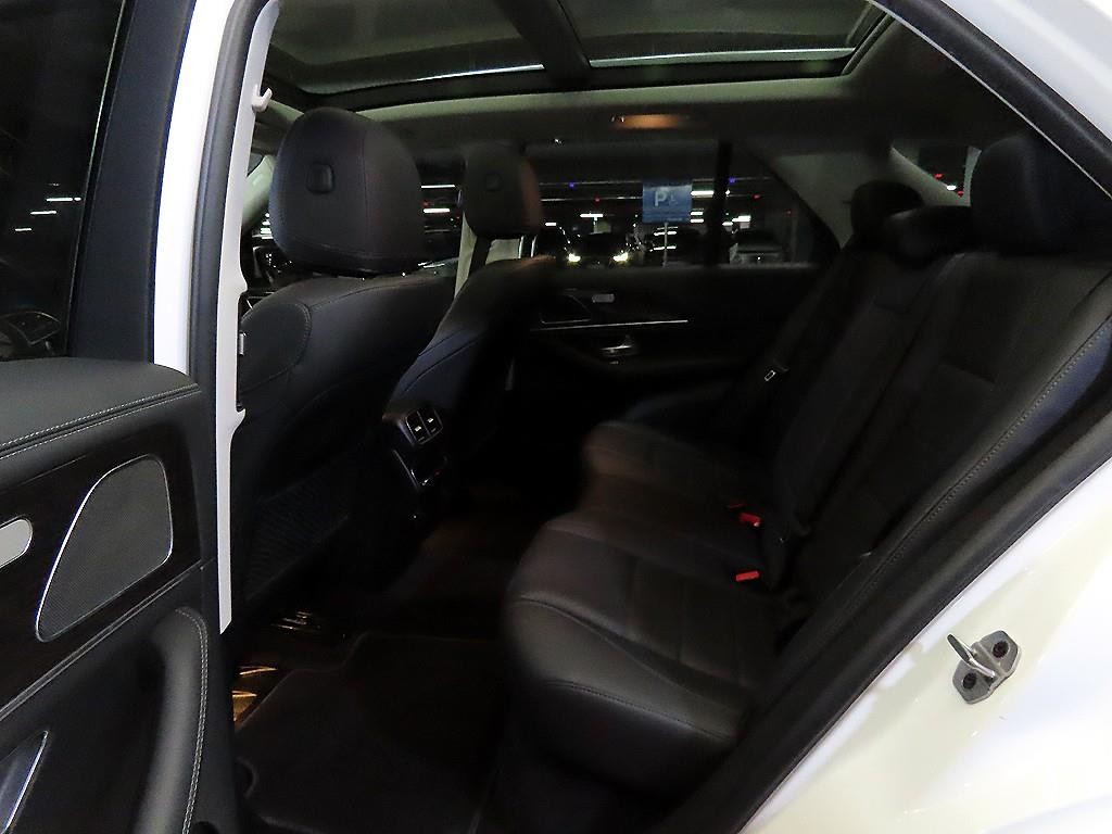 벤츠 GLE 클래스 GLE 클래스 W167 GLE 300d 4MATIC 이미지 7