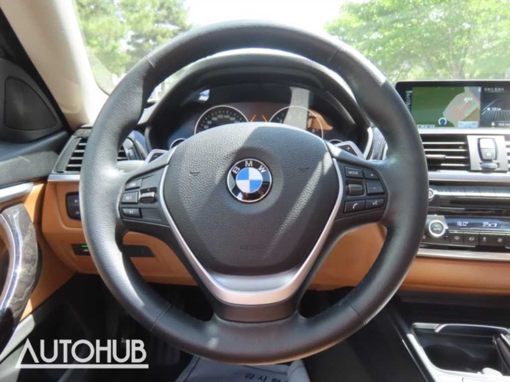 BMW 4시리즈 4시리즈 (F32) 420i 그란쿠페 럭셔리 이미지 17