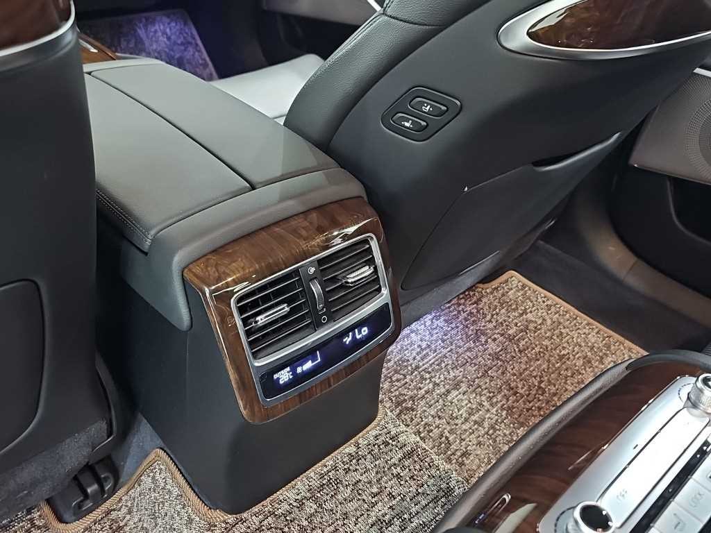 기아 K9 더 K9 3.3 T-GDI AWD 마스터즈 Ⅱ 이미지 14