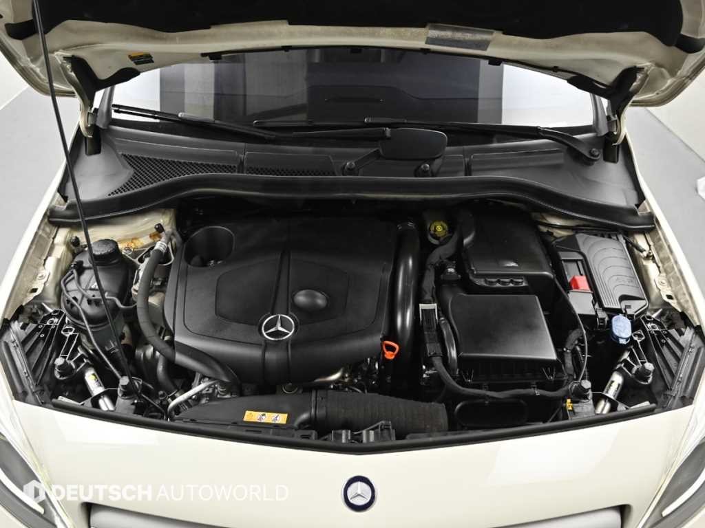 벤츠 B 클래스 (MY B) B클래스 (MY B) B200 CDI 블루이피션시 스포츠팩 이미지 6