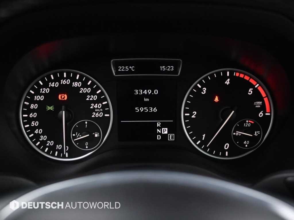 벤츠 B 클래스 (MY B) B클래스 (MY B) B200 CDI 블루이피션시 스포츠팩 이미지 7