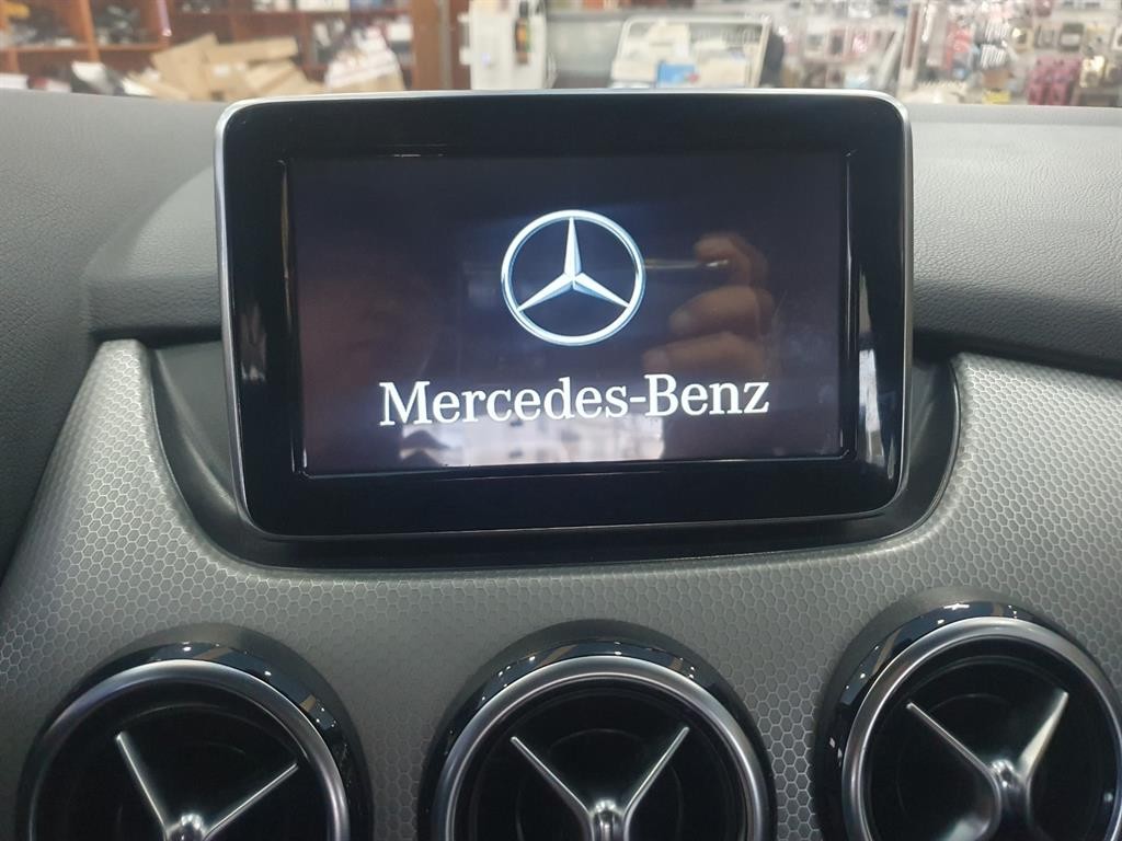 벤츠 B 클래스 (MY B) B클래스 (MY B) B200 CDI 블루이피션시 스포츠팩 이미지 8