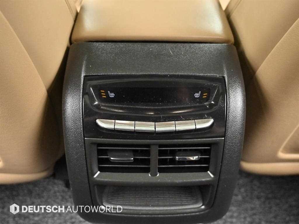 캐딜락 XT5 3.6 플래티넘 AWD 이미지 16