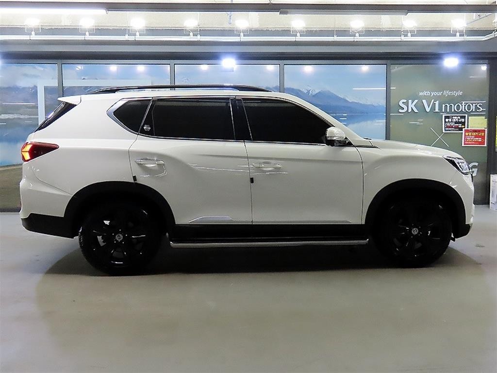 KG모빌리티(쌍용) 렉스턴 올 뉴 렉스턴 (Y450) 디젤 2.2 4WD 시그니처 이미지 3