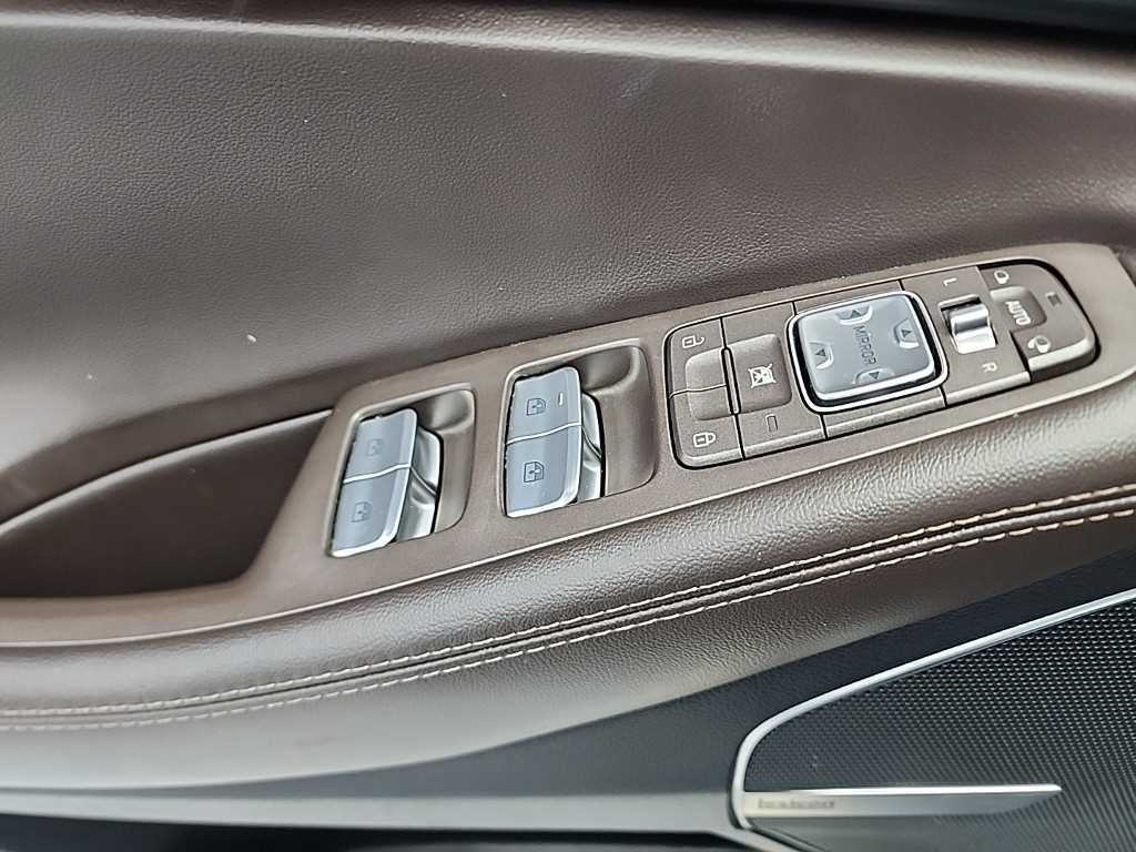 제네시스 EQ900 3.3 T-GDI AWD 프리미엄 럭셔리 이미지 18