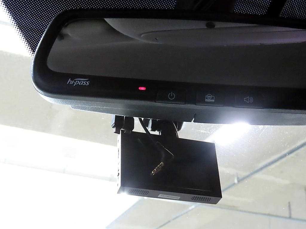 KG모빌리티(쌍용) 티볼리 디젤 2WD 1.6 LX 이미지 17