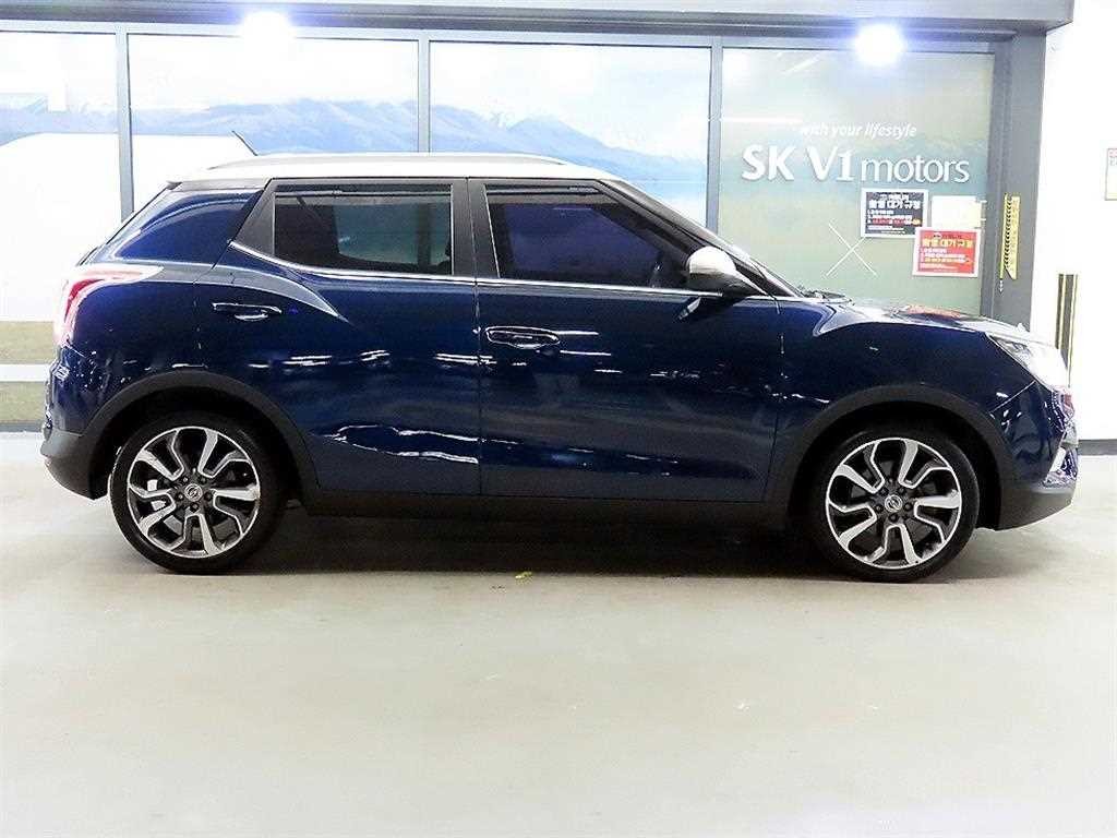 KG모빌리티(쌍용) 티볼리 디젤 2WD 1.6 LX 이미지 3