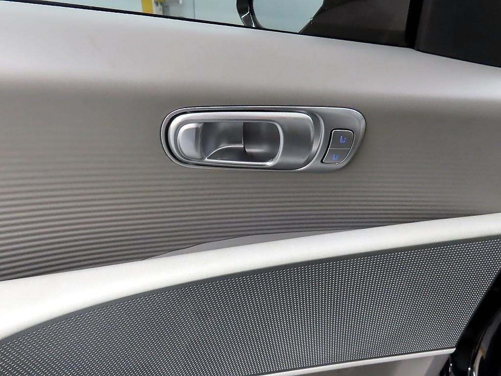현대 아이오닉 6 롱레인지 익스클루시브 플러스 이미지 11