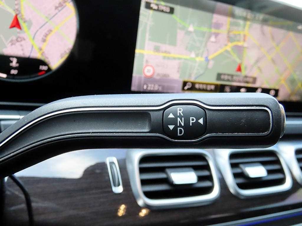 벤츠 GLE 클래스 GLE 클래스 W167 GLE 400d 4MATIC 쿠페 이미지 11