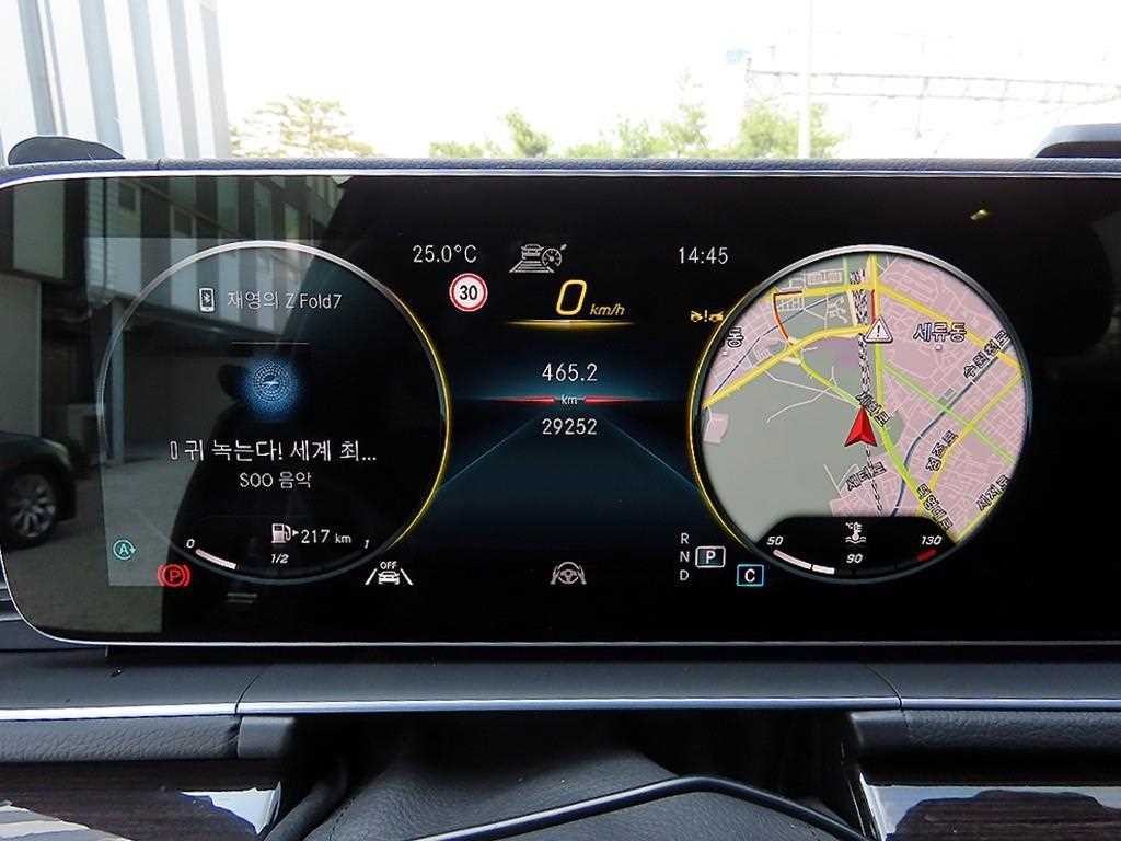 벤츠 GLE 클래스 GLE 클래스 W167 GLE 400d 4MATIC 쿠페 이미지 9
