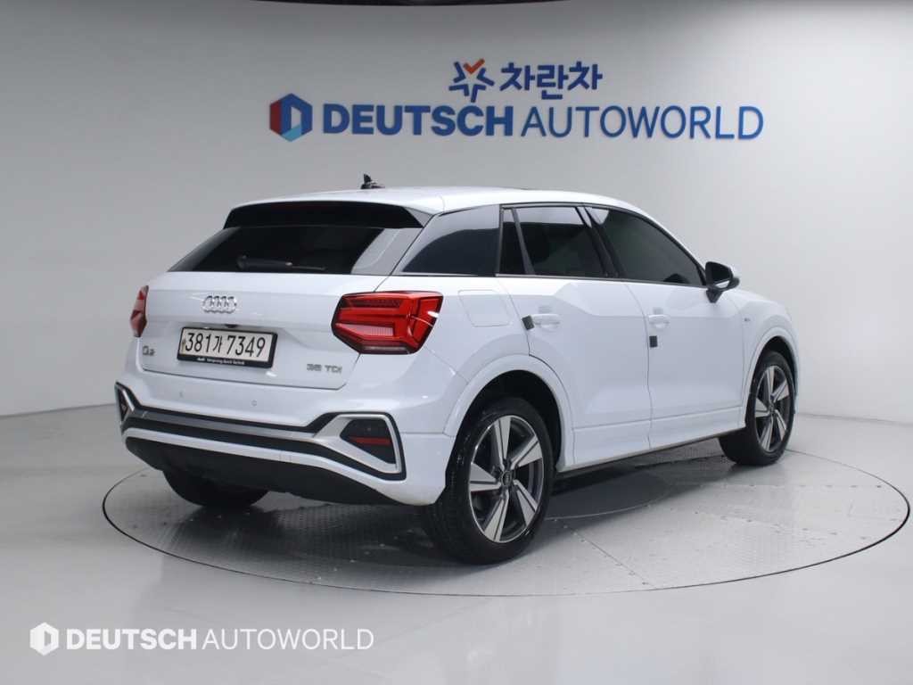 아우디 Q2 35 TDI 프리미엄 이미지 2