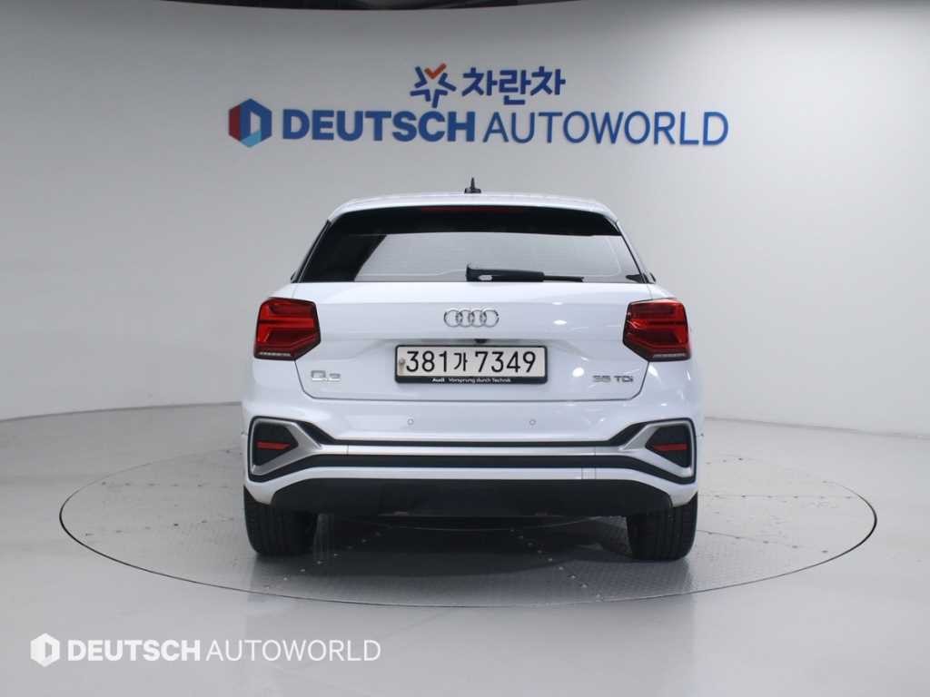 아우디 Q2 35 TDI 프리미엄 이미지 4