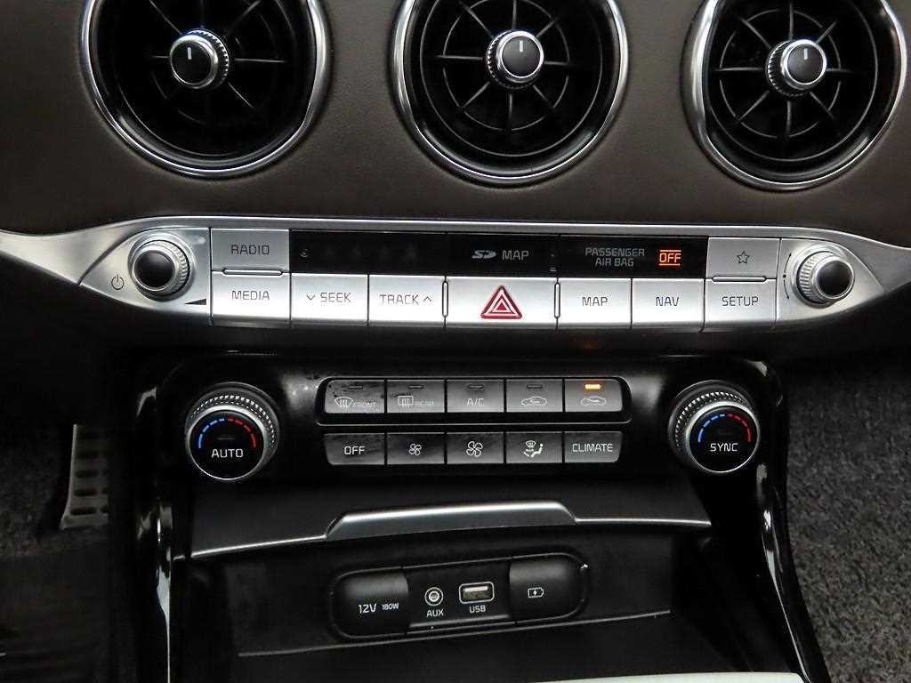 기아 스팅어 디젤 2.2 AWD 드림에디션 이미지 9