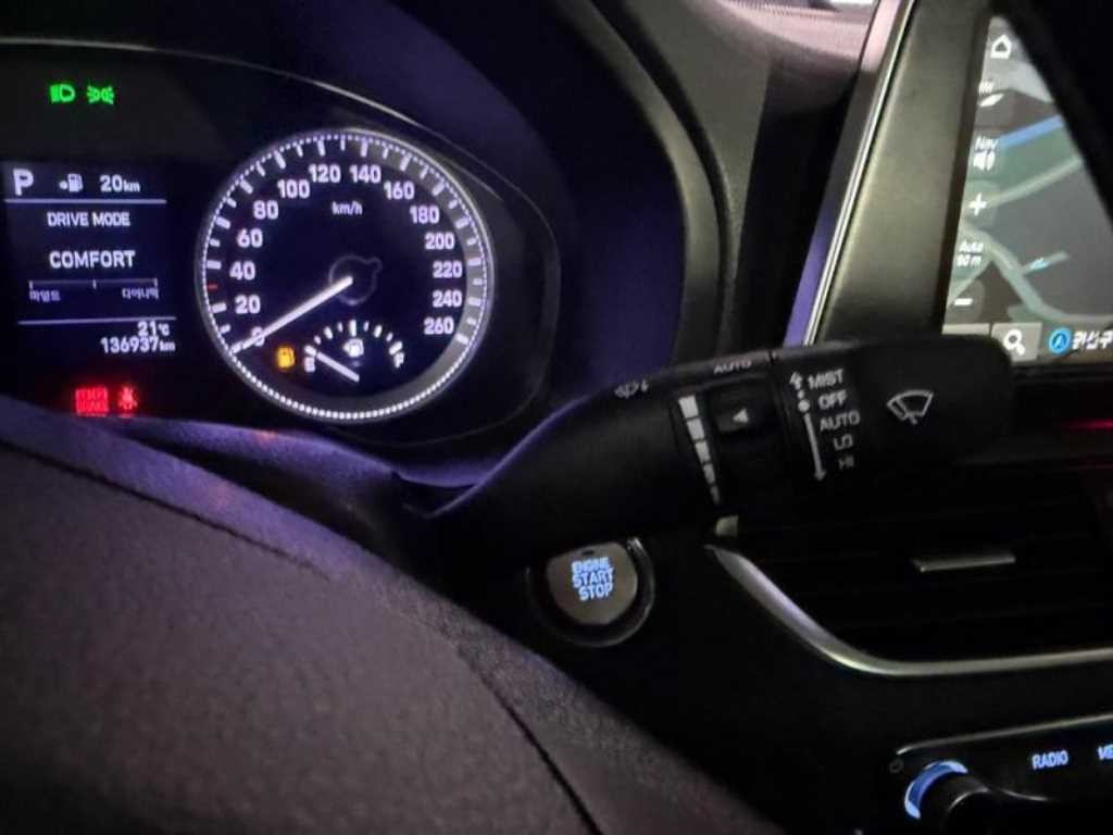 현대 그랜저 그랜저 IG 2.2 VGT 프리미엄 이미지 12