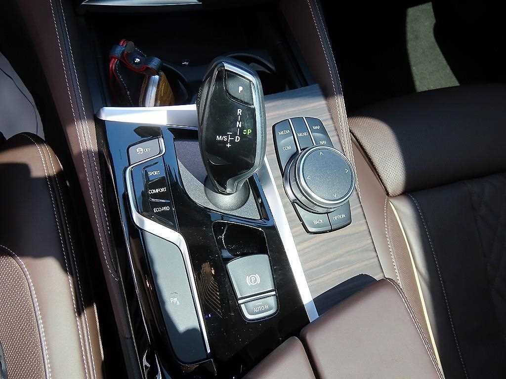 BMW 5시리즈 5시리즈 (G30) 530i 럭셔리 플러스 이미지 11