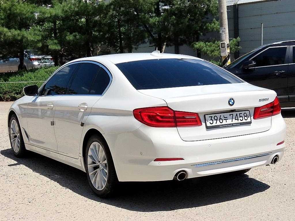 BMW 5시리즈 5시리즈 (G30) 530i 럭셔리 플러스 이미지 3