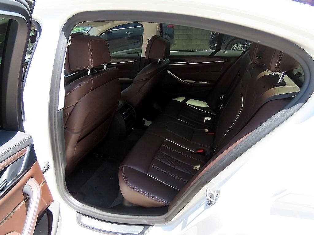 BMW 5시리즈 5시리즈 (G30) 530i 럭셔리 플러스 이미지 6