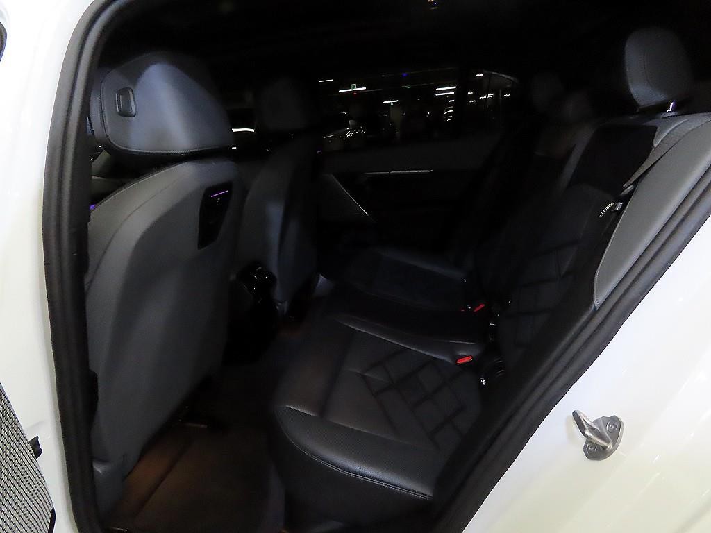 BMW 5시리즈 5시리즈 (G60) 530i xDrive M 스포츠 이미지 7