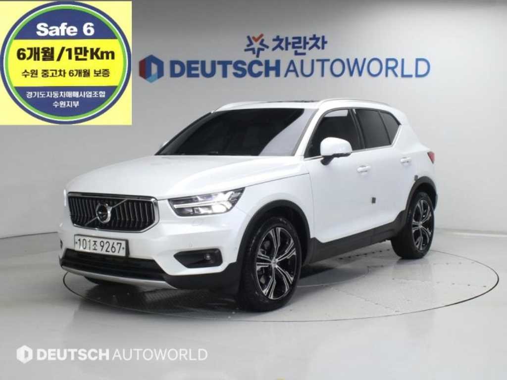 볼보 XC40 T4 4WD 인스크립션 이미지 1